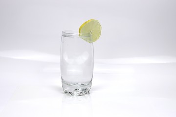lemon in clear soda water