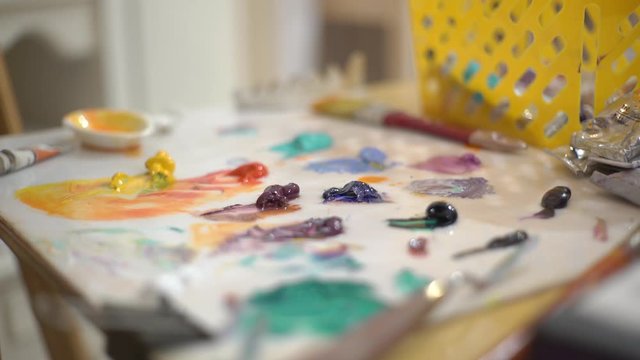 Oil paints on the palette, close-up
