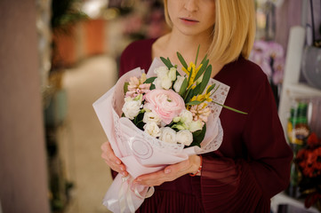 Close shot of a bouquet of white roses