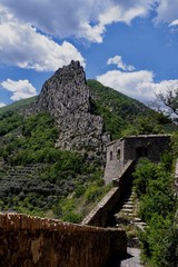 Fototapeta na wymiar mountain and stone house 