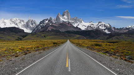 The Road to El Chalten - Mt Fitzroy in all of it's glory