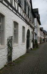 Fototapeta premium Unkel, Mittelrhein, Alte Häuser