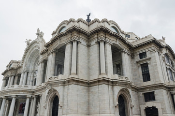 Fototapeta na wymiar Mexican Palace of Fine Arts, Palacio de Bellas Artes, corner view