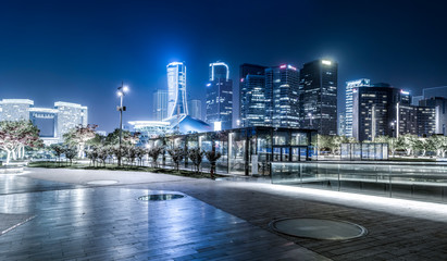 Fototapeta na wymiar Night view of architectural landscape and urban skyline in Hangzhou Financial District..