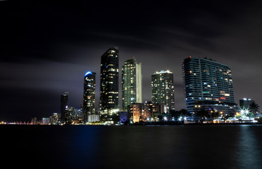 Obraz premium city at night