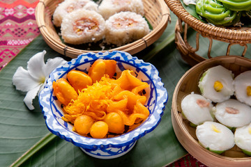 Traditional Thai desserts ( Thongyod ),Thai desserts that are sweet.