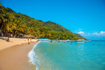 Tela, Honduras »; January 2020: Cocalito beach in Punta de Sal, Tena