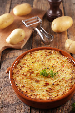 shepherd's pie- baked mashed potato with minced beef