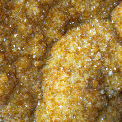 Fundo com cristais de quartzo amarelo