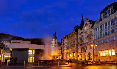 Fototapeta na wymiar Evening view of the streets of Karlovy Vary. Czech Republic