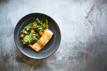 Broiled Salmon and Mixed Greens Salad