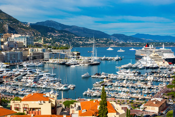Fototapeta na wymiar Marina with yachts in Monaco..