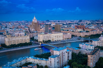 Obraz premium Russia. Moscow skyline. Tour of the Moscow River.Embankment of Moscow river top view. Center of the capital of Russia. Traveling in Russia. Bridges of the capital. Buildings Russian Capital.