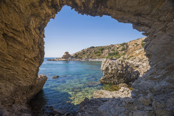 Fototapeta premium Krajobraz plaży Grande Blue Stegna (tajna plaża), Rodos, Grecja