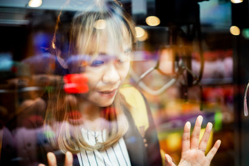 Want the doll inside the machine.