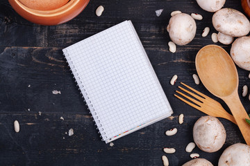 notepad for writing, vegetarian recipes