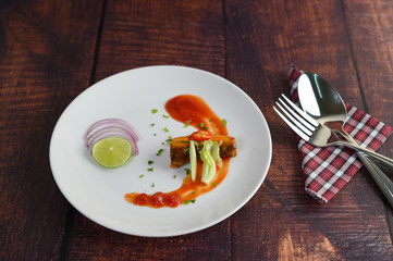 The canned sardine is beautiful arrangement in white plate