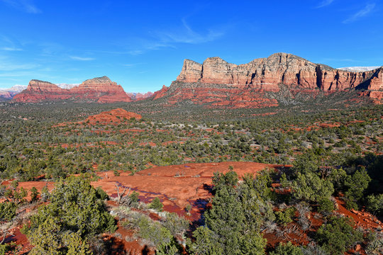 Red rock desert landscape of Sedona, Arizona a spiritual location for retreats and many spa