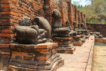 Fototapeta na wymiar Ancient old temple in ayutthaya historical park area at thailand