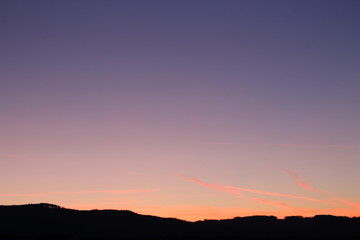 Fototapeta na wymiar Farbenspiel im Sonnenaufgang
