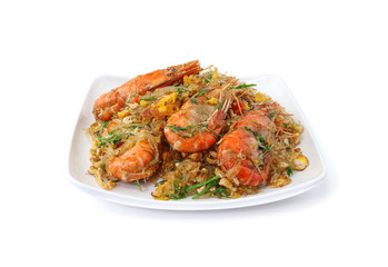 Stir Fry Glass Noodles with Shrimp (Goong Pad Woon Sen) or Casseroled shrimps with glass noodles isolated on white background with clipping path © wanniwat