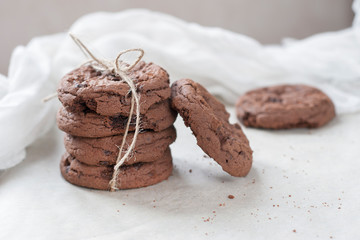 brownie cookies with chocolate chips