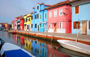Fototapeta na wymiar houses in the Burano Isle near Venice in Italy