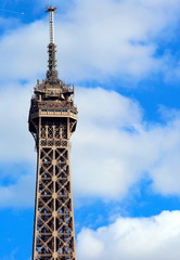 Fototapeta na wymiar tip of the Eiffel Tower in Paris