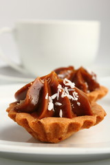 Mini Caramel Tart