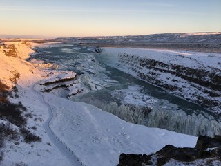 Obraz premium Frozen Waterfall in Iceland 