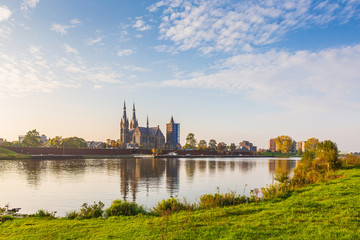 Obraz premium Beautiful sunset at Land van Cuijk, small village at the Meuse river, the Netherlands