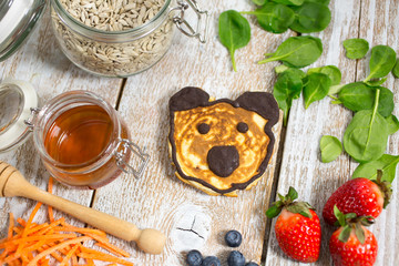 Pancakes with chocolate and honey