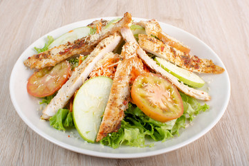  fresh chicken and vegetable salad