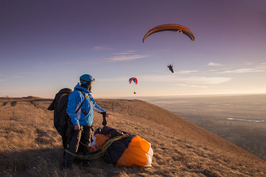 paragliders