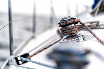 Winsch auf einer Segelyacht