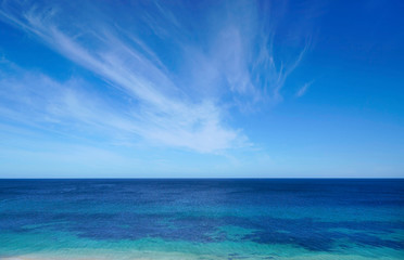 Fototapeta premium open ocean with blue sky