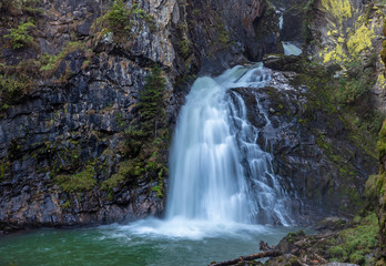 Fototapeta na wymiar Reinbach Wasserfall im Ahrntal, Südtirol