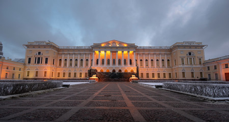 Fototapeta na wymiar View of the state russian museum at morning. The museum is the largest depository of russian fine art in Saint Petersburg, Russia.