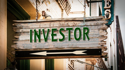 Street Sign to Investor