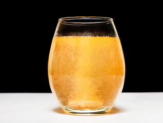 effervescent Tablet dissolving