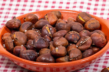 traditional portuguese dish of roasted chestnuts