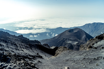 Trekking am Kilimandscharo, Tansania / Mt. Meru Vulkankrater © Ricardo Koch