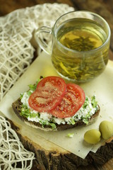 sandwich burger tomatoes dinner meal lunch 