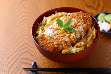 かつ丼