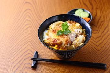 かつ丼
