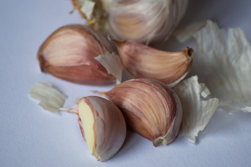 close up of garlic cloves.