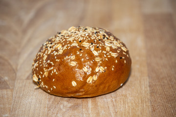 Vollkornbrötchen bun