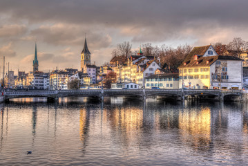 Fototapeta na wymiar Zurich landscape early in a winter morning