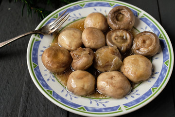 Mushrooms cooked with onion