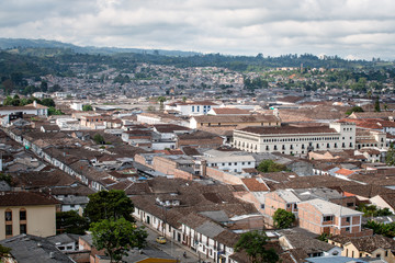 Fototapeta na wymiar Vista panoramica de la capital del Cauca, Popayan en Colombia